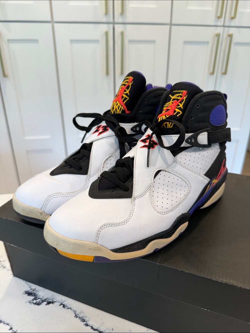 Men’s Air Jordan 8 Retro Three Peat in White/Infrared 23/Black/Bright Concord